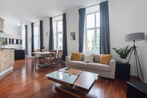Cozy and central City Apartment at the Belvedere